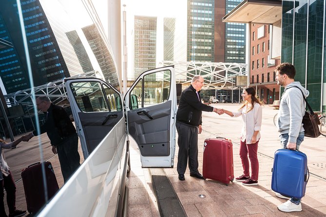 Venice Marco Polo Airport private arrival transfer (Includes private Water Taxi) - Who should book this transfer?
