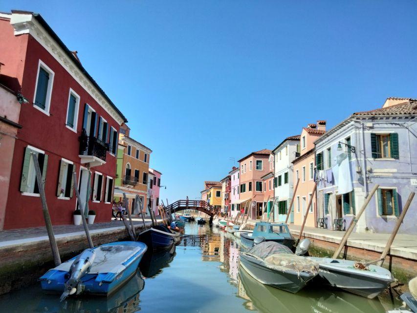 Venice: Murano and Burano Excursion - Meeting near La Pietà and setting out by boat