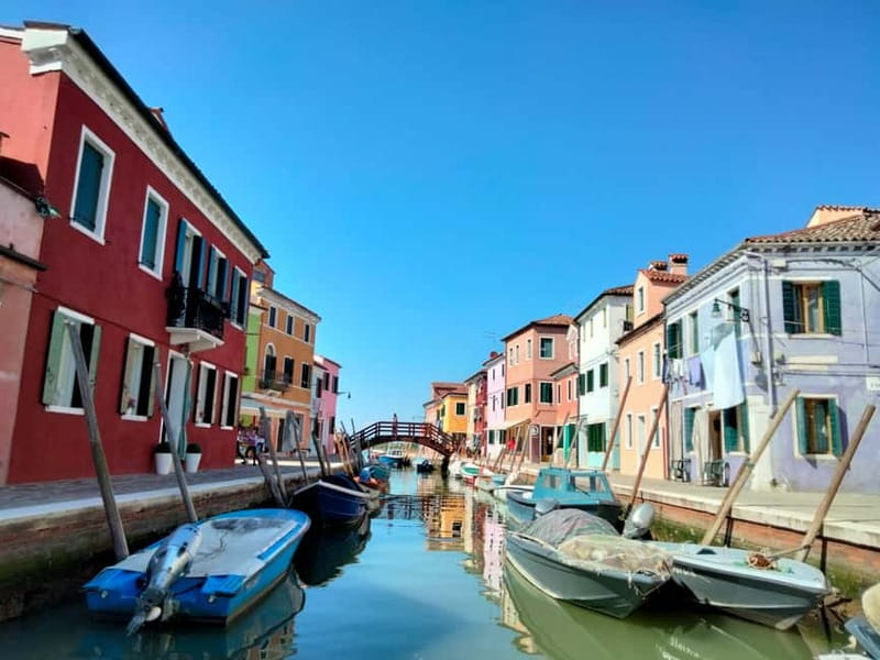 Venice: Murano & Burano Private Boat Tour with Hotel Pickup - Why this private lagoon trip is different