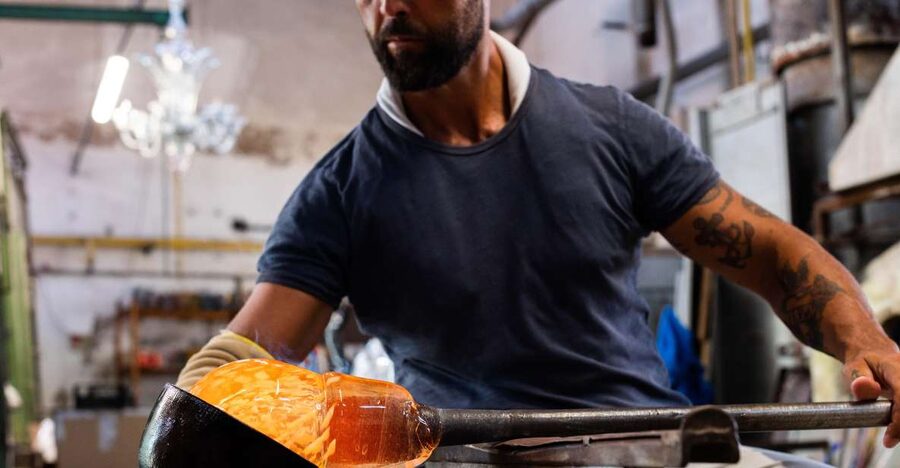 Venice: Murano Glass-Blowing Demo and Workshop - Watching a master shape hot glass