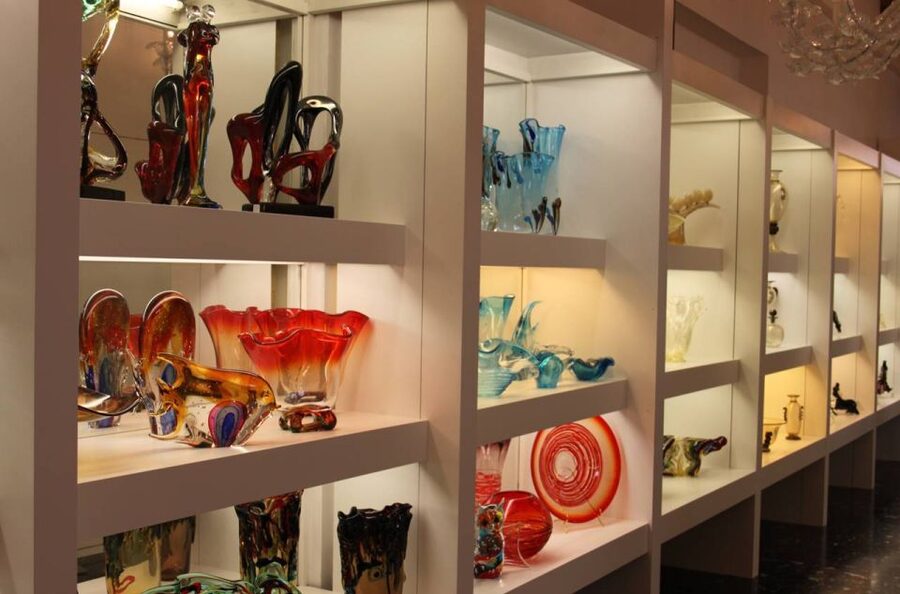 Venice: Murano Island and Glass Factory Private Guided Tour - Watching a Murano glassblower work