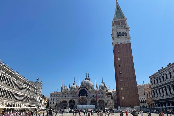 Venice Must See Attractions Walking Tour With A Guide - Key points to know before booking