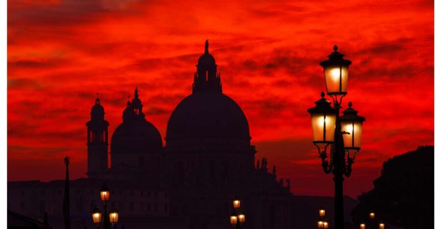 Venice: Mysterious Tales of Ghosts and Murders - Key points to know before you book