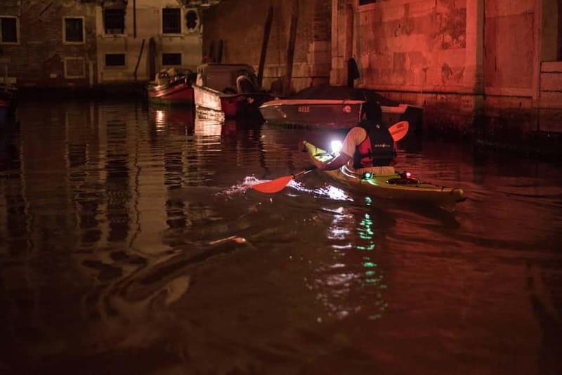Venice: Night + Sunset Kayak Tour Kayak in the Canals - Key points to know before you paddle