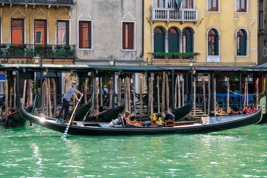 Venice: Off the Beaten Path Private Gondola Ride - The 30-minute ride through San Paolo