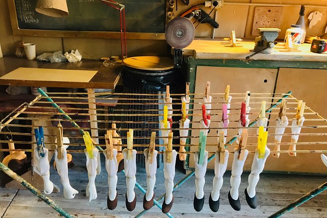 Venice Off the Beaten Path: Private Tour in Venice with a Local - Venetian construction explained through streets and palazzi