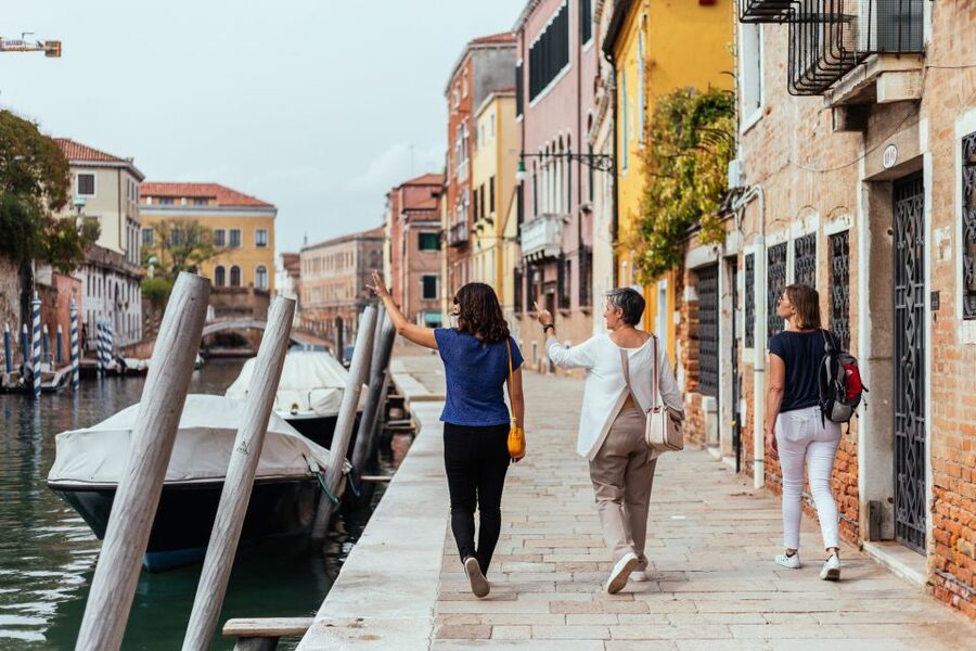 Venice: Off the Beaten Track Private City Tour - Why Dorsoduro is worth your morning