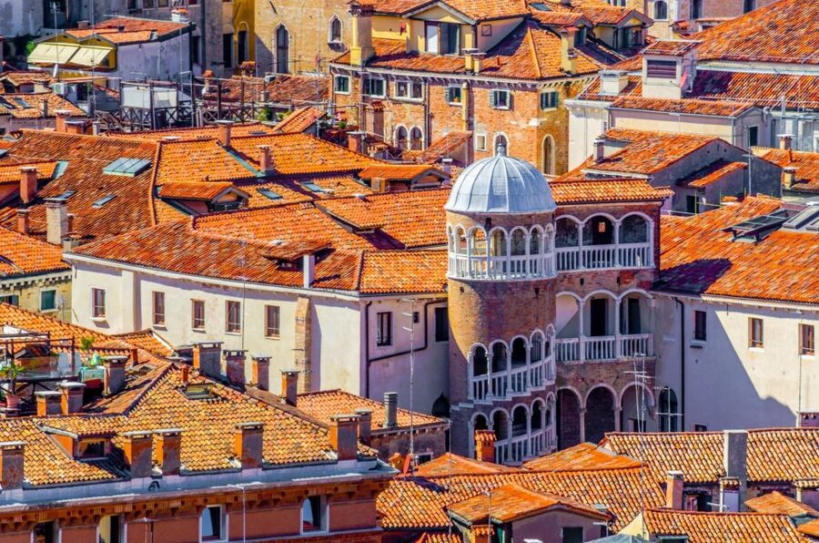 Venice: Palazzo Contarini del Bovolo Entrance Ticket - What the climb is really like