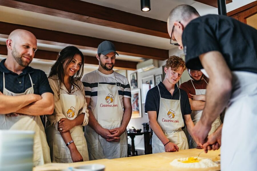 Venice: Pasta and Tiramisu Cooking Class at a Local's Home - Key points to know before booking