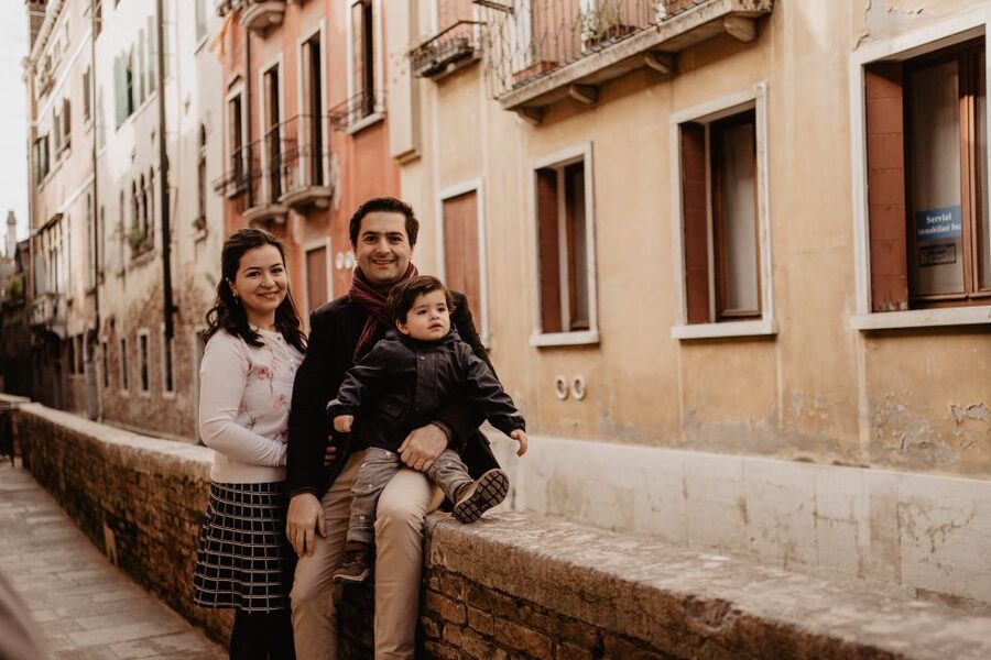 Venice: Personal Travel and Vacation Photographer Services - The online gallery and edited images