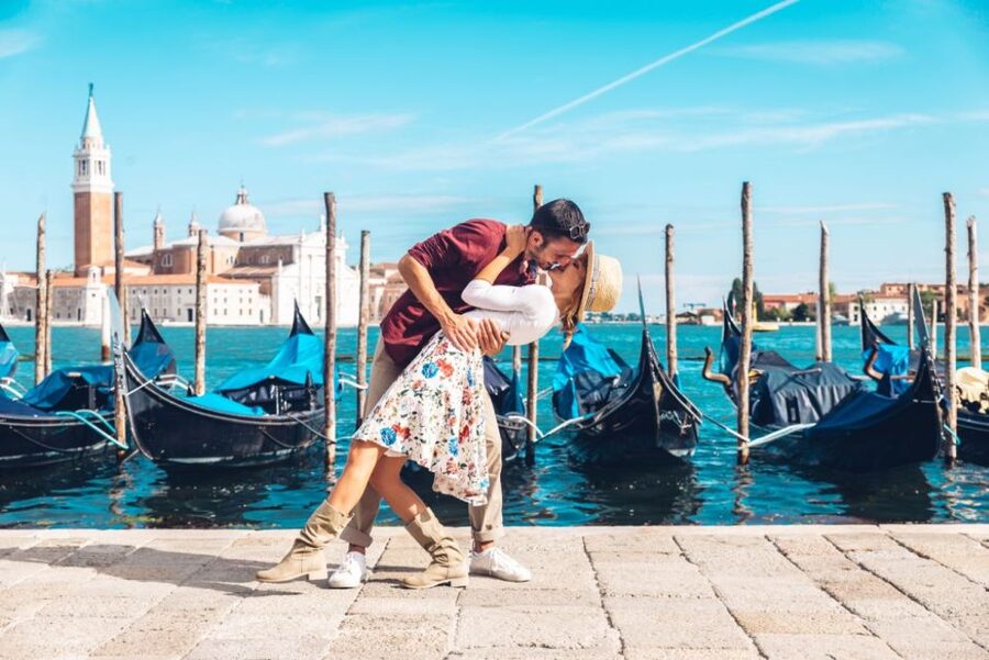 Venice: Photoshoot at Piazza San Marco and the Canals - Why book a Venice photoshoot at San Marco?