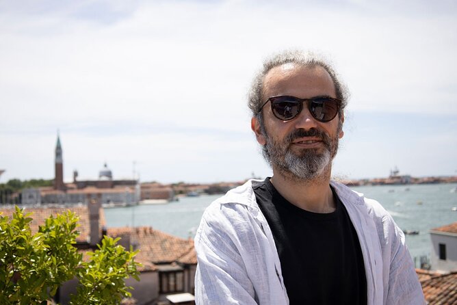 Venice Portrait Photoshoot - Making Memories - Choosing dawn, casual, or personal