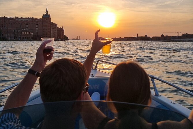 Venice : Private Boat Tour of the Venice Lagoon - The small island facing St. Mark’s Square