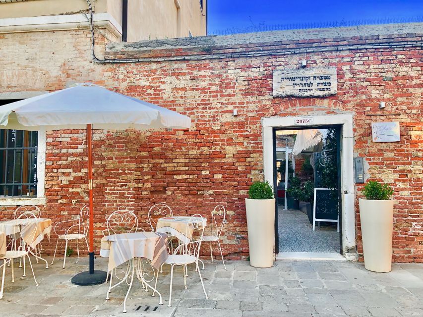 Venice: Private Cannaregio and Jewish Quarter Tour - The Jewish Museum and synagogues after the walk