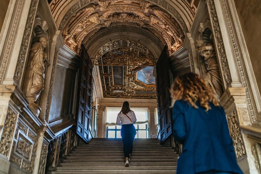 Venice: Private Entry Doge Palace & St. Mark Terraces Tour - Who should book this Venice tour