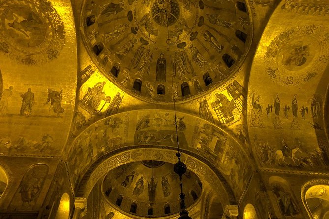 Venice Private Evening Stroll with VIP Entry to Saint Mark's After Hours - Should you book it?