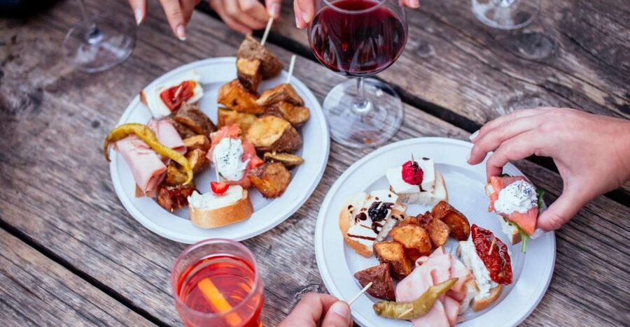 Venice: Private Evening Tour w/ Drinks & Bites in Cannaregio - Why Cannaregio makes a good evening base