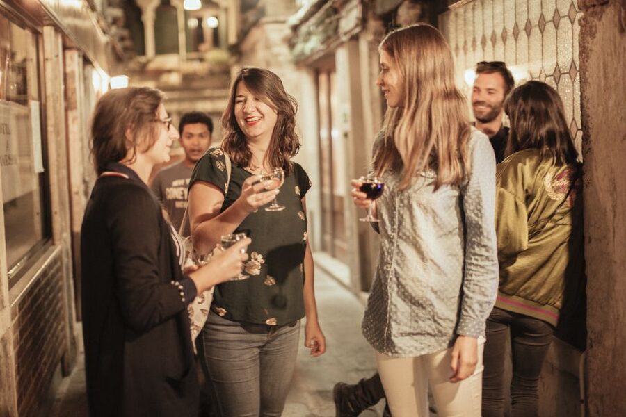 Venice: Private Evening Tour w/ Drinks & Bites in Cannaregio - Who will enjoy this Cannaregio bar crawl?
