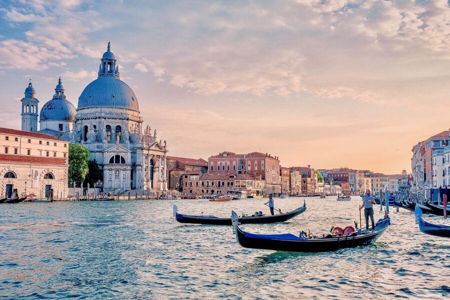 Venice: Private Gondola Ride - Grand Canal views from Santa Maria del Giglio