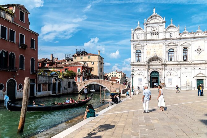 Venice Private Gondola Ride: Explore Hidden Canals and Sights - The two-hour route: San Marco, prisons, and Santa Maria della Salute