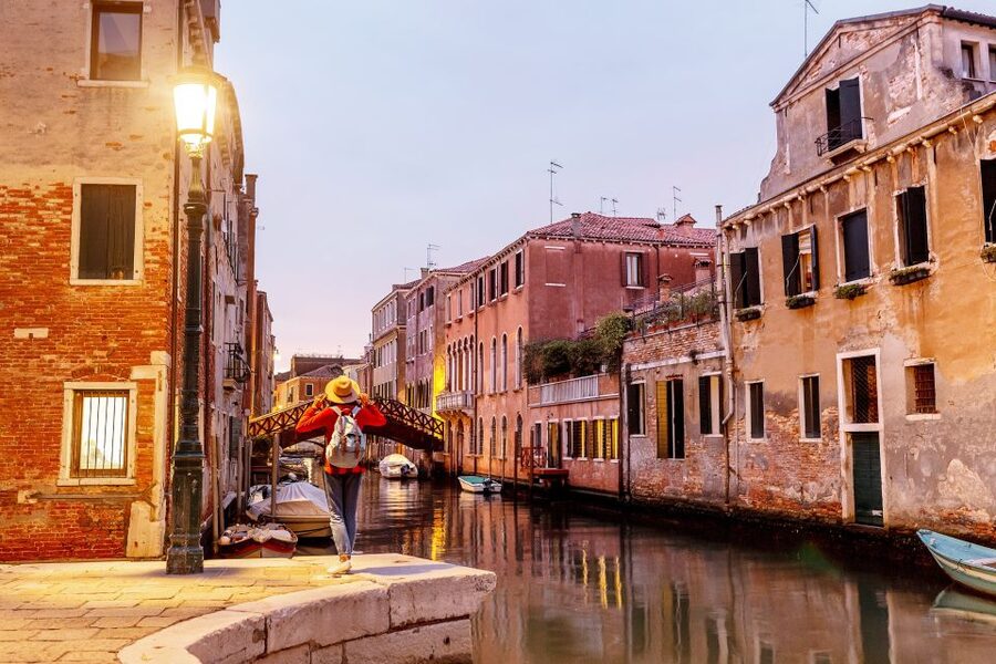 Venice: Private Local Highlights & Hidden Gems Tour - Price and what you receive for $151.28
