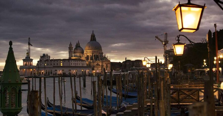 Venice: Private Murders & Mysteries Tour - Public executions beneath the grand facade