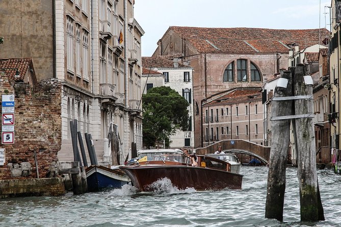 Venice Private Transfer (Hotel, Port, Venice or Treviso Airport, Mestre TrainSt) - The people handling the arrangements