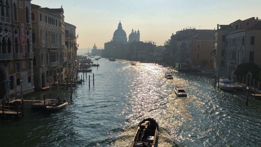 Venice: Private Walking Tour with Saint Mark's Basilica - San Giacomo di Rialto and the city’s daily market