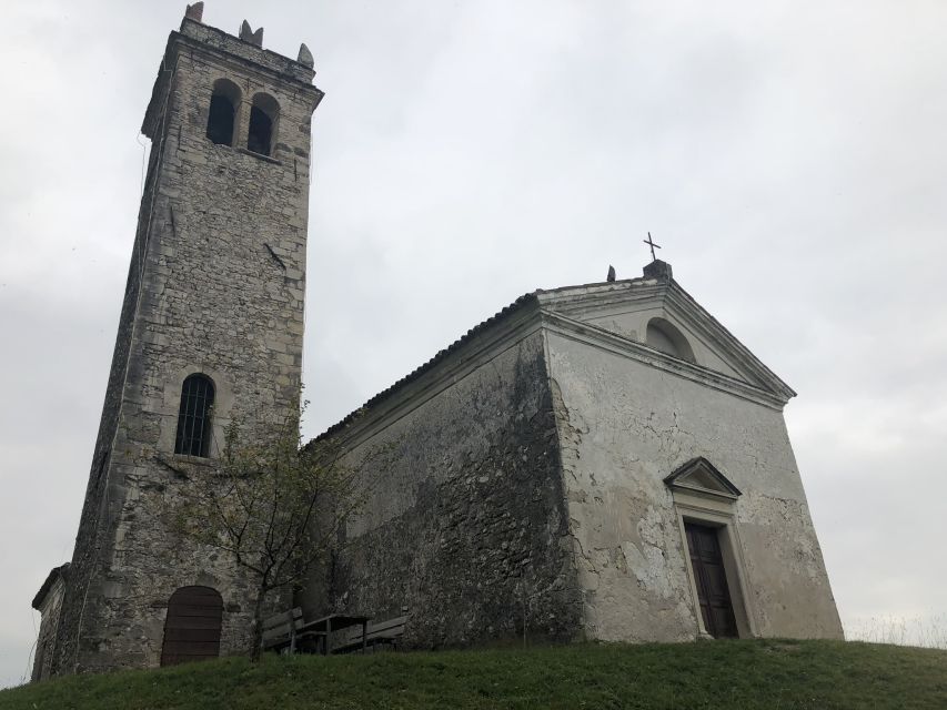 Venice: Prosecco Hills Wineries Tour with Tastings and Lunch - Key points at a glance