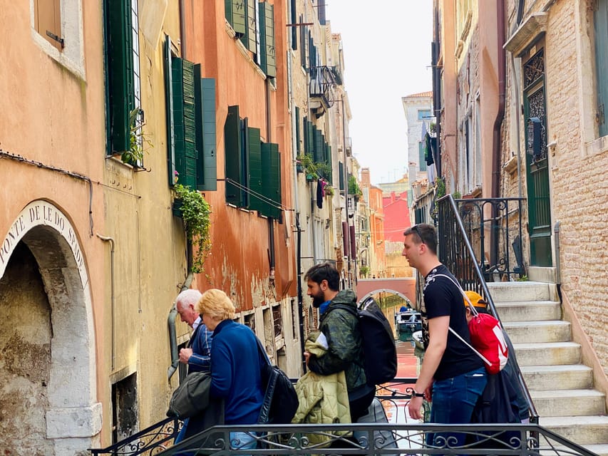 Venice: Rialto Area Street Food Tour and Sightseeing - Starting at Campo San Bartolomio