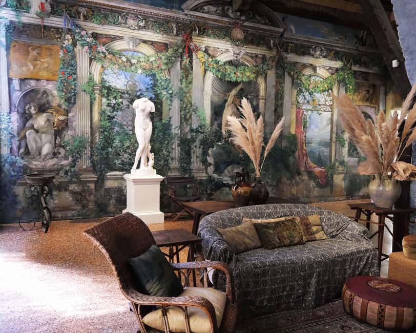 Venice: Rialto Bridge & Offbeat Unusual Venice Walking Tour - Is $28 good value?