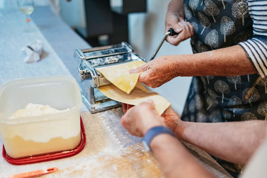 Venice: Rialto Market Tour, Cooking Class, and Lunch - Lunch With Wine at the End