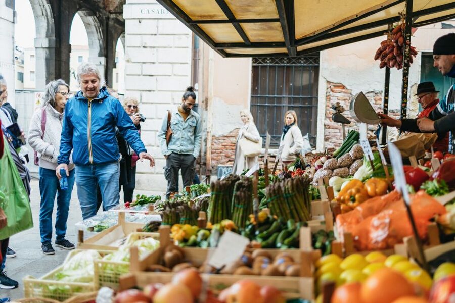 Venice: Rialto Market Tour, Cooking Class, and Lunch - Should You Book It?