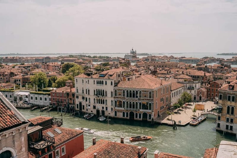 Venice: Rooftop Terraces Tour with Prosecco - The final terrace at Splendid Venice