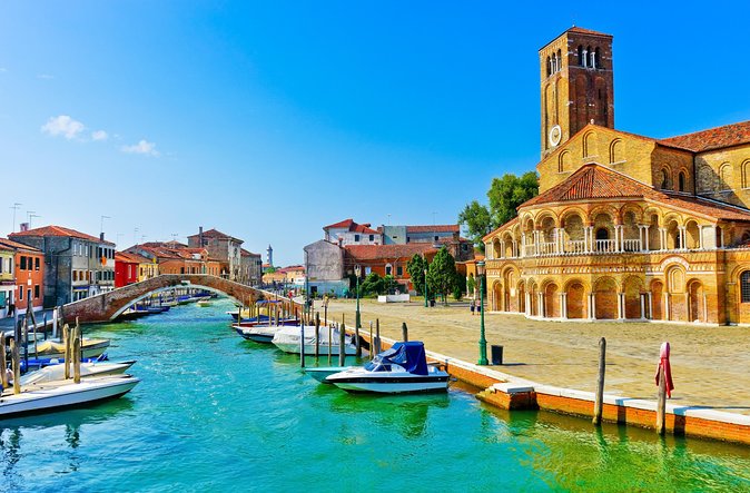 Venice’s Colorful Islands: Private Murano, Burano & Torcello Tour - Why the private boat matters