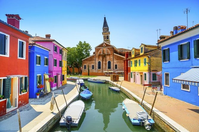 Venice’s Colorful Islands: Private Murano, Burano & Torcello Tour - Guides who shape the day