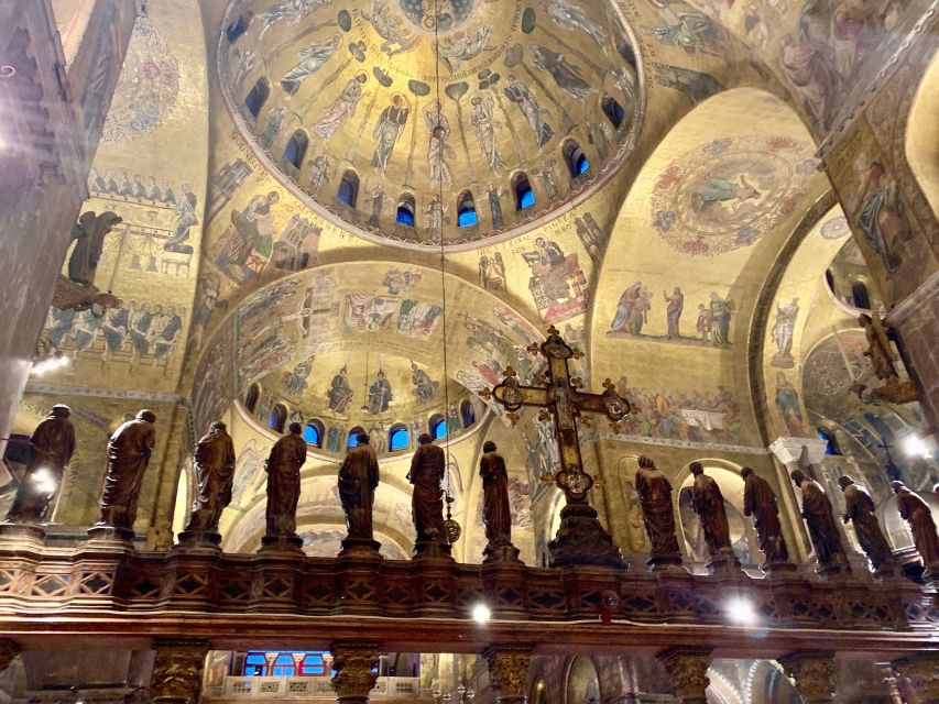 Venice: Saint Mark's Basilica Guided Tour - What skip-the-line access is worth