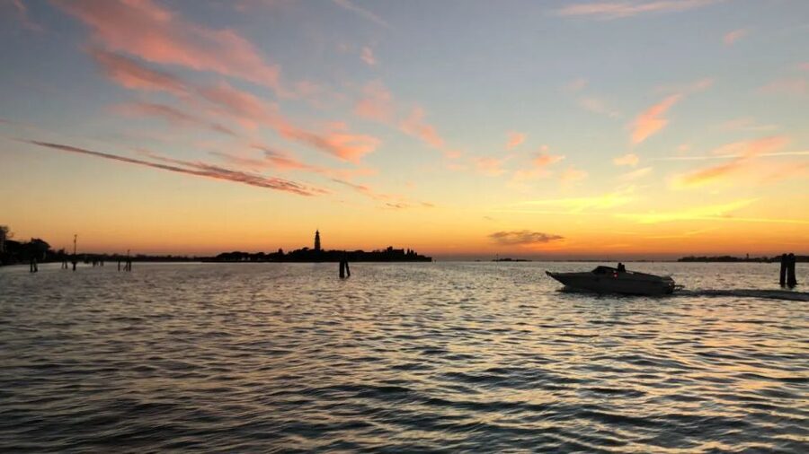 Venice: Shared Gondola Ride at Sunset - Weather, high water, and changed plans