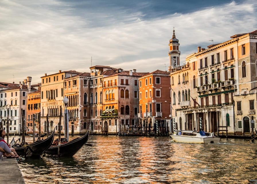 Venice: Shared Gondola Through breathtaking Bridge of Sighs - What the Gondola Gallery adds