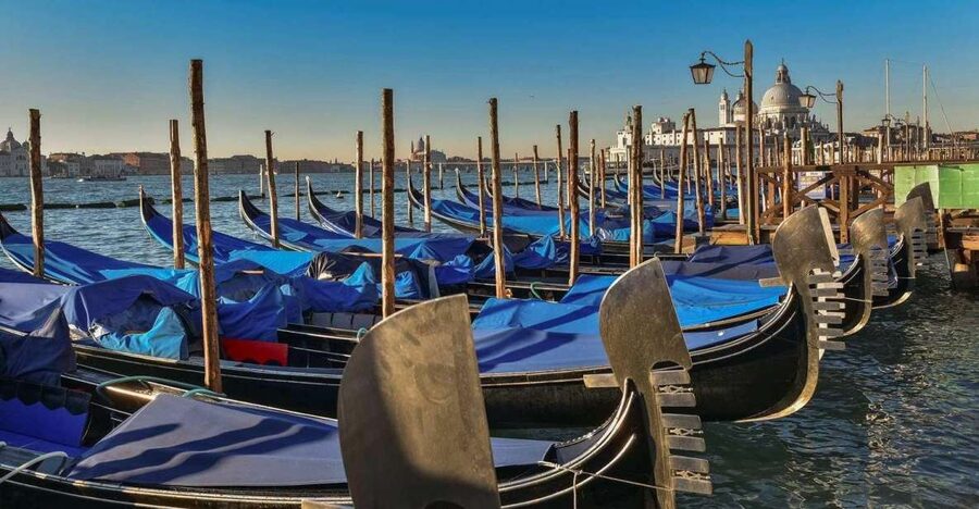 Venice: Shared Gondola Tour - The first view of the Grand Canal