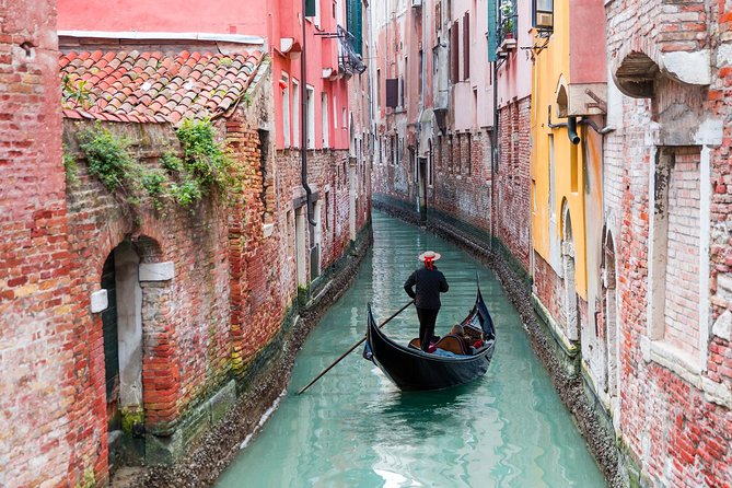 Venice Small Group Walking Tour with St. Mark's Basilica Terrace - Timing, walking, and practical comfort