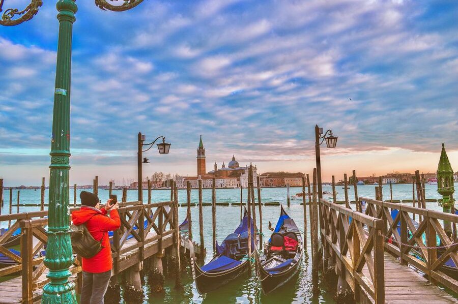 Venice: St Mark's Basilica, Doge's Palace, and Gondola Ride - A gondola through smaller canals and the Grand Canal
