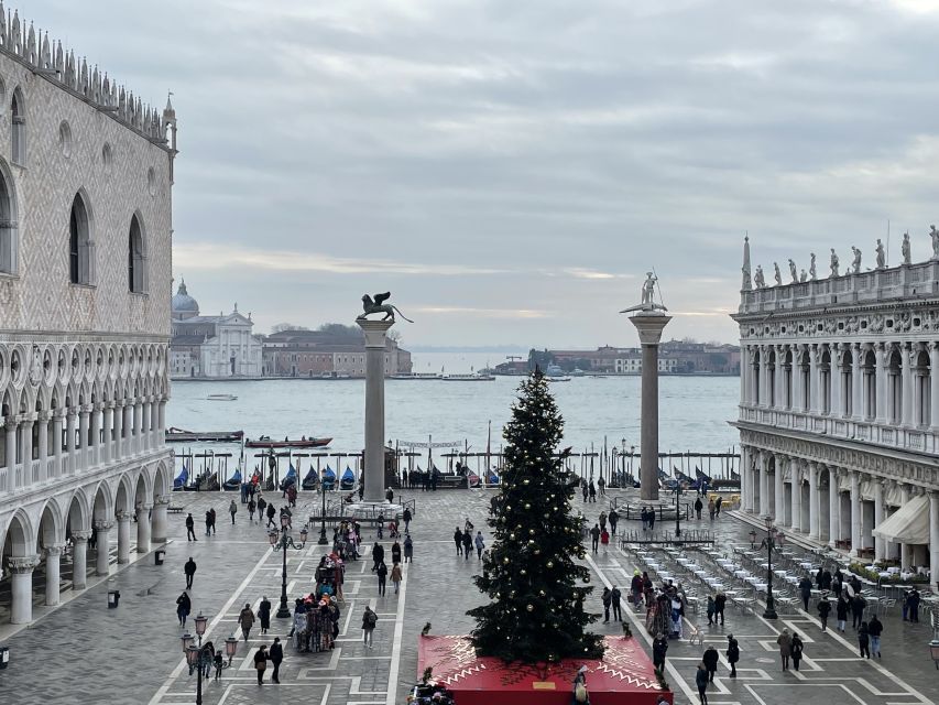 Venice: St. Mark's Basilica & Doge's Palace Tour with Ticket - Doge’s Palace, where Venice governed itself