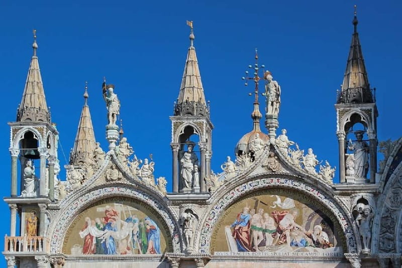 Venice: St. Mark's Basilica Guided Tour and Terrace Option - The upper terrace, museum, and square views