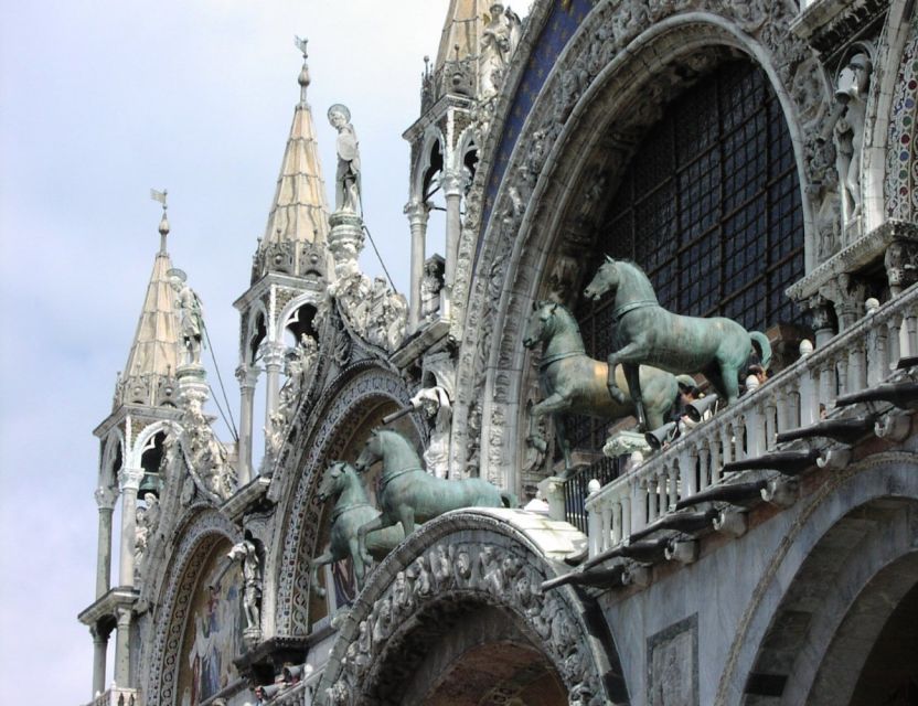 Venice St. Mark's Basilica Guided tour & optional Pala d'Oro - Dress, bags, heat, and access