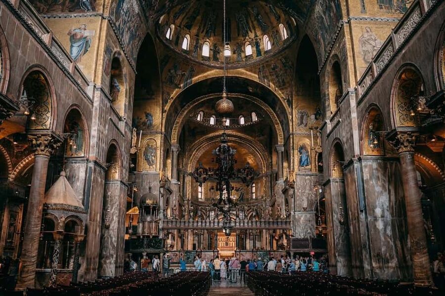 Venice: St Mark's Basilica Small-Group Tour with Terrace - Who should book this tour?