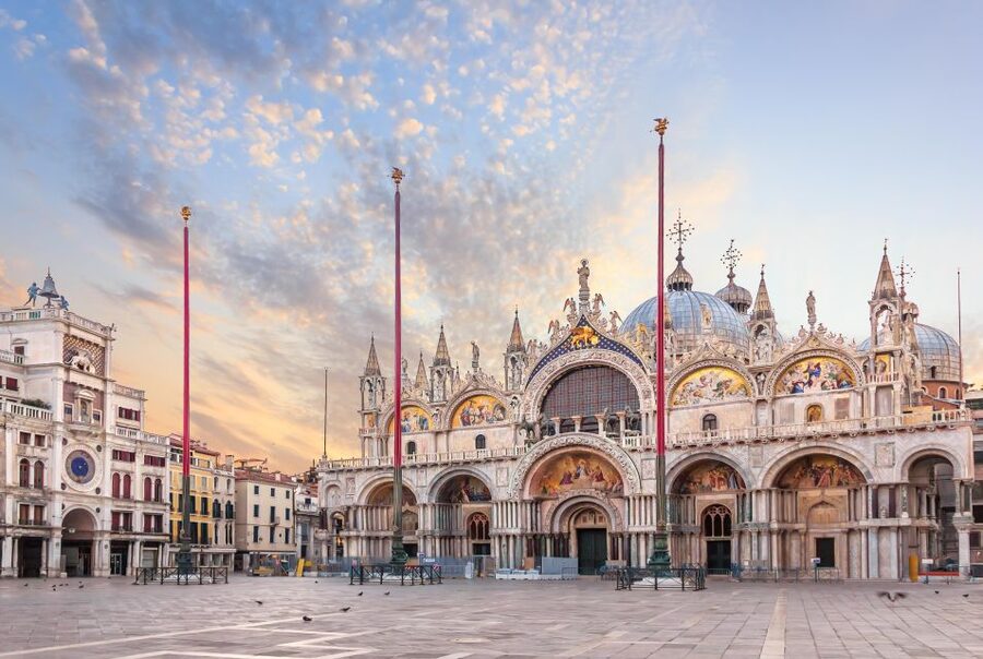 Venice: St. Mark's Basilica Ticket with Audio Guide - Dress, security, and practical limits