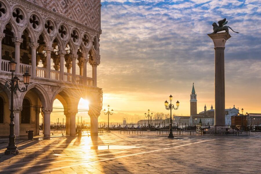 Venice: St. Mark’s Basilica Ticket with Host and Audioguide - Who will enjoy this experience most