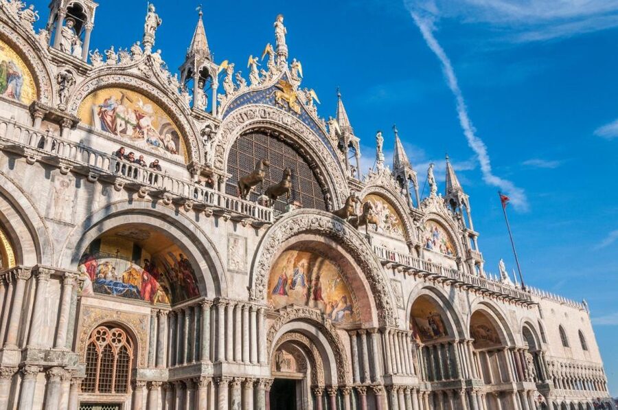 Venice: St. Mark's Basilica Tour with Doge's Palace Option - Inside St. Mark’s Basilica