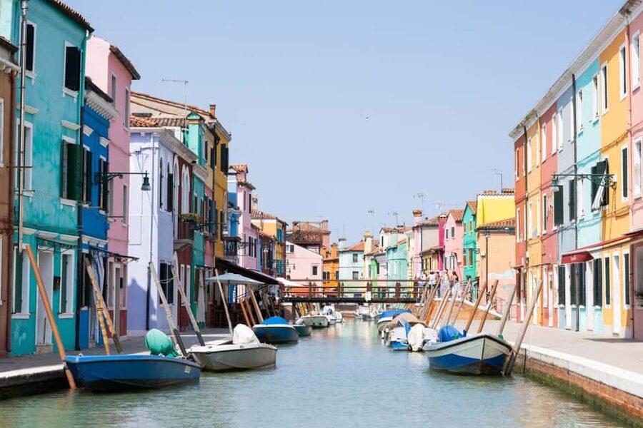 Venice: St Mark's, Doge's Palace, Murano & Burano Day Tour - Pace, walking, and practical limits